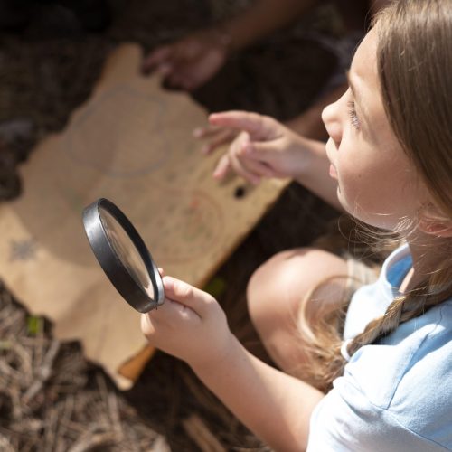 QUAND LES KIDS JOUENT AUX ESPIONS